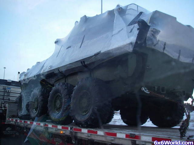 Military amphibious vehicle BIG ARGO !