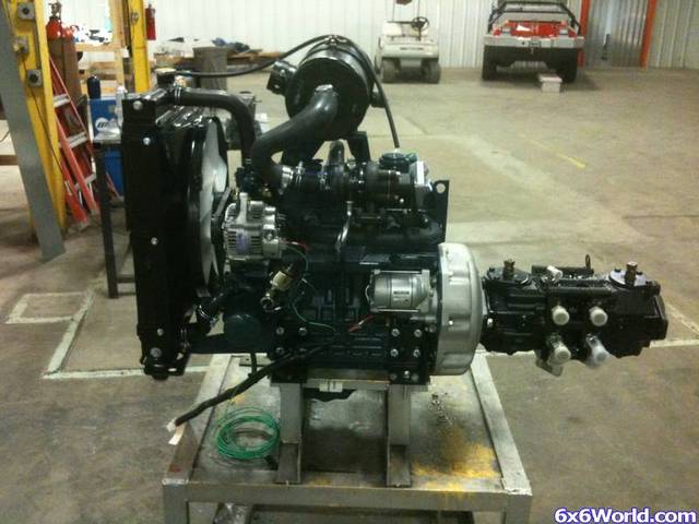 Hydratrek 6x6 engine