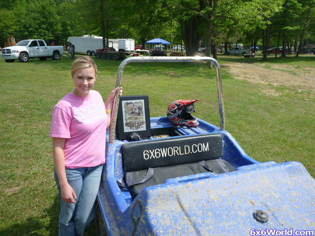 Jennifer with her Pine Lake plaque