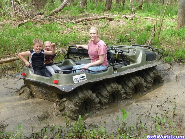 Stuck Argo Avenger - Amphibious ATV Pictures