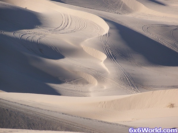 Dunes_and_Shadows